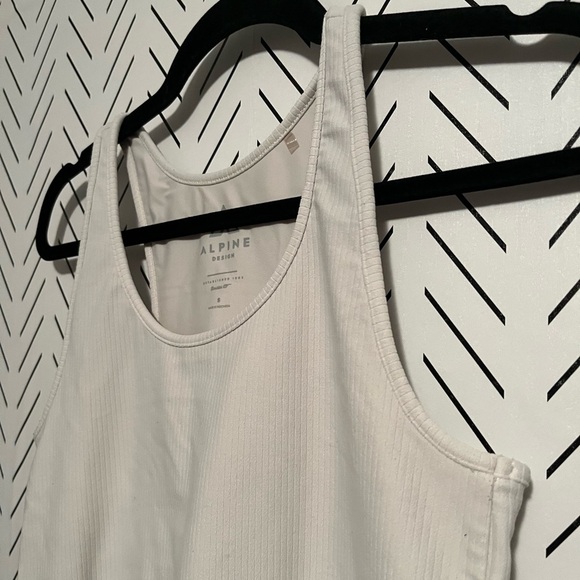 Alpine Design Women's Ascent Bra Tank Top - Picture 5 of 10